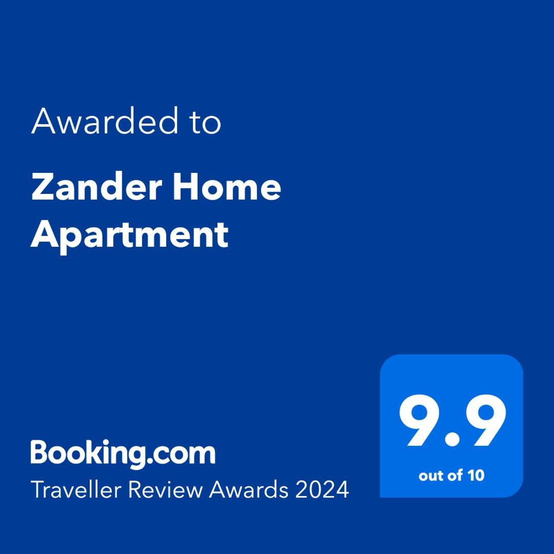Zander Home Apartment บุชเตนี ภายนอก รูปภาพ
